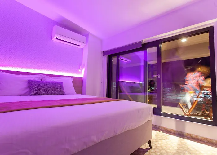 Aella Apartments